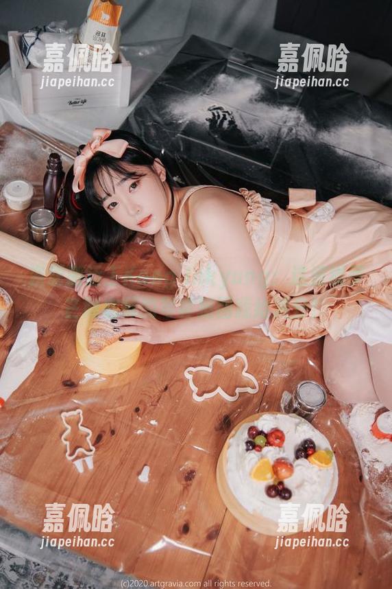 资源搬运工Kang Inkyung：这波埃罗芒阿老师的写真抠图我给满分！